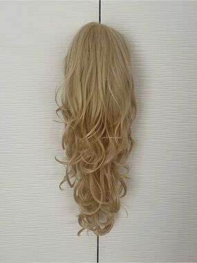 Blonde Long Wavy Ponytail Hair Extension